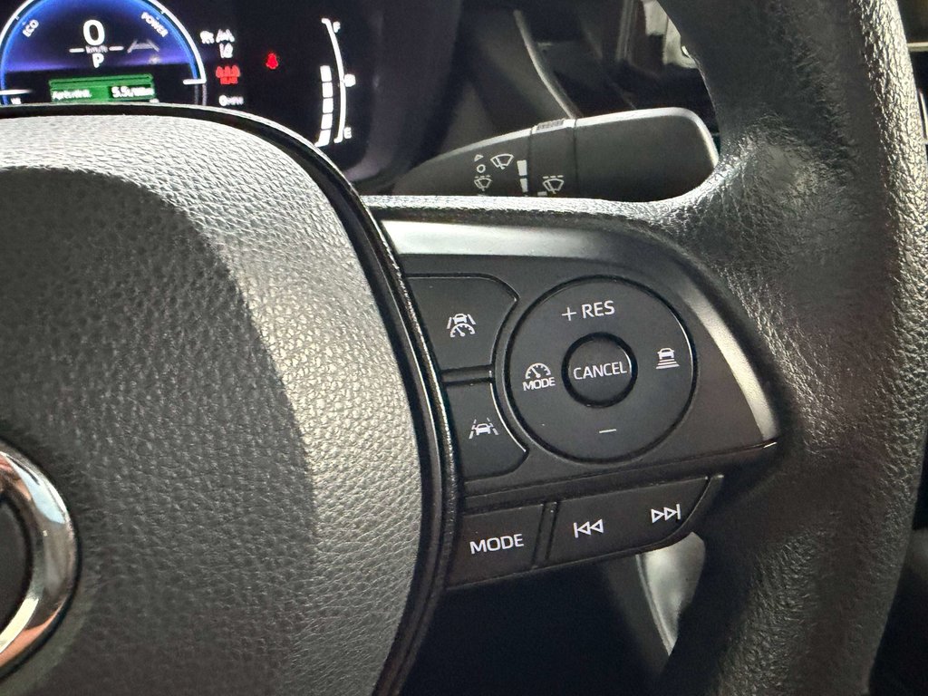 Toyota Corolla Hybrid LE CVT 2023 à Saint-Georges, Québec - 15 - w1024h768px