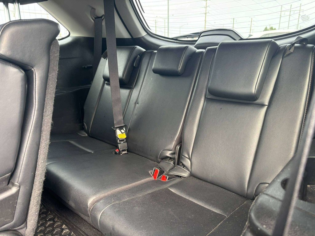 2019 Toyota Highlander XLE in Saint-Georges, Quebec - 8 - w1024h768px