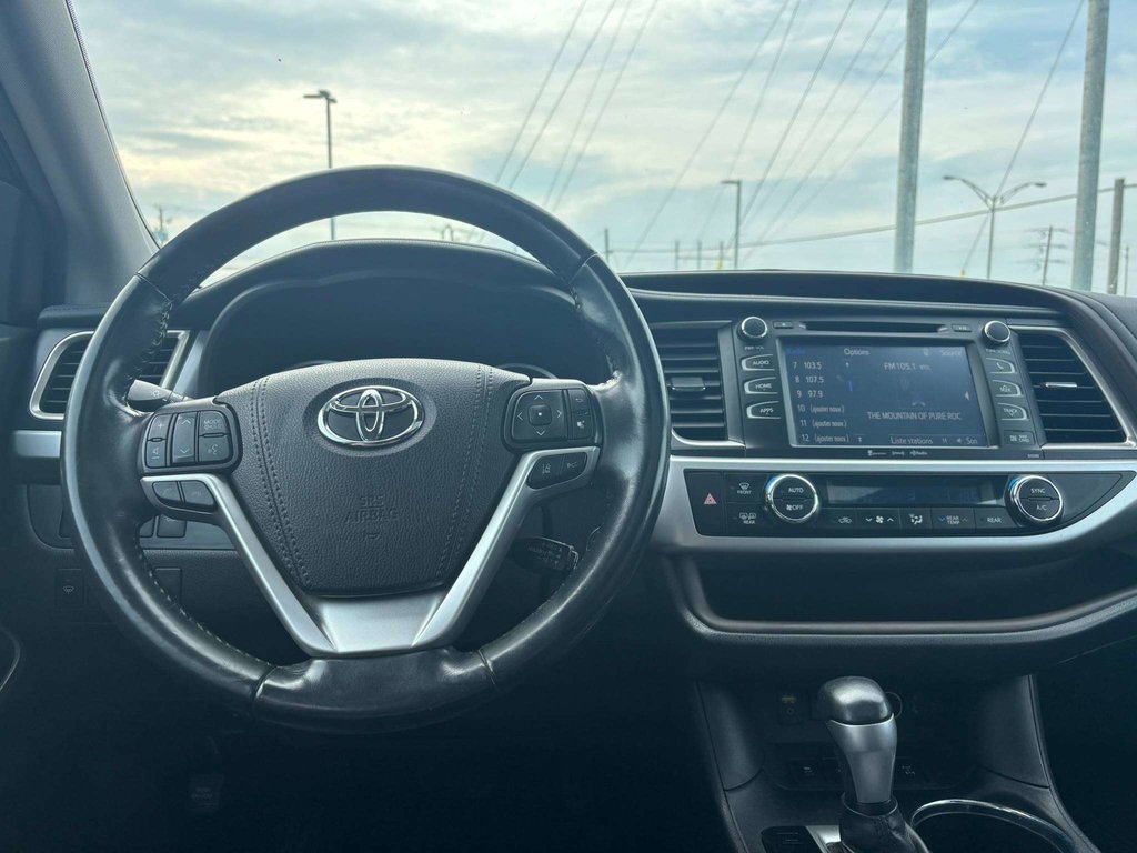 2019 Toyota Highlander XLE in Saint-Georges, Quebec - 13 - w1024h768px
