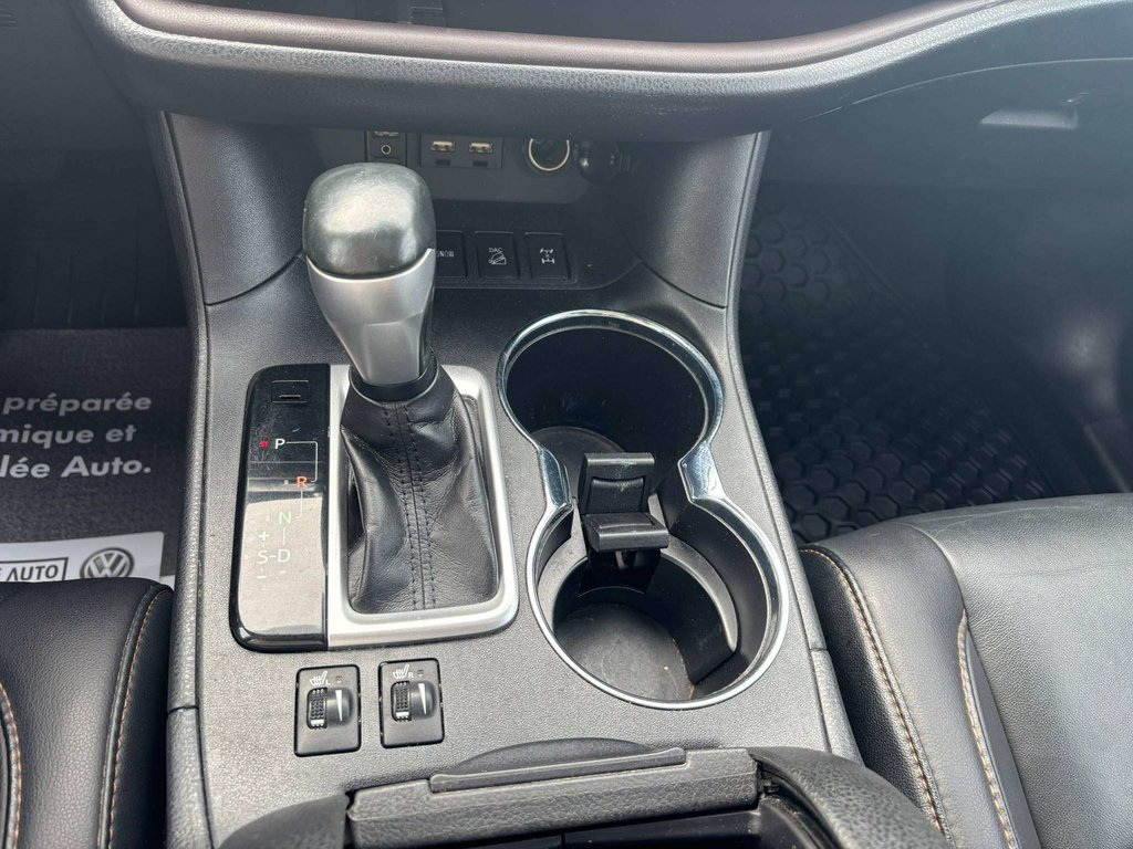 2019 Toyota Highlander XLE in Saint-Georges, Quebec - 18 - w1024h768px