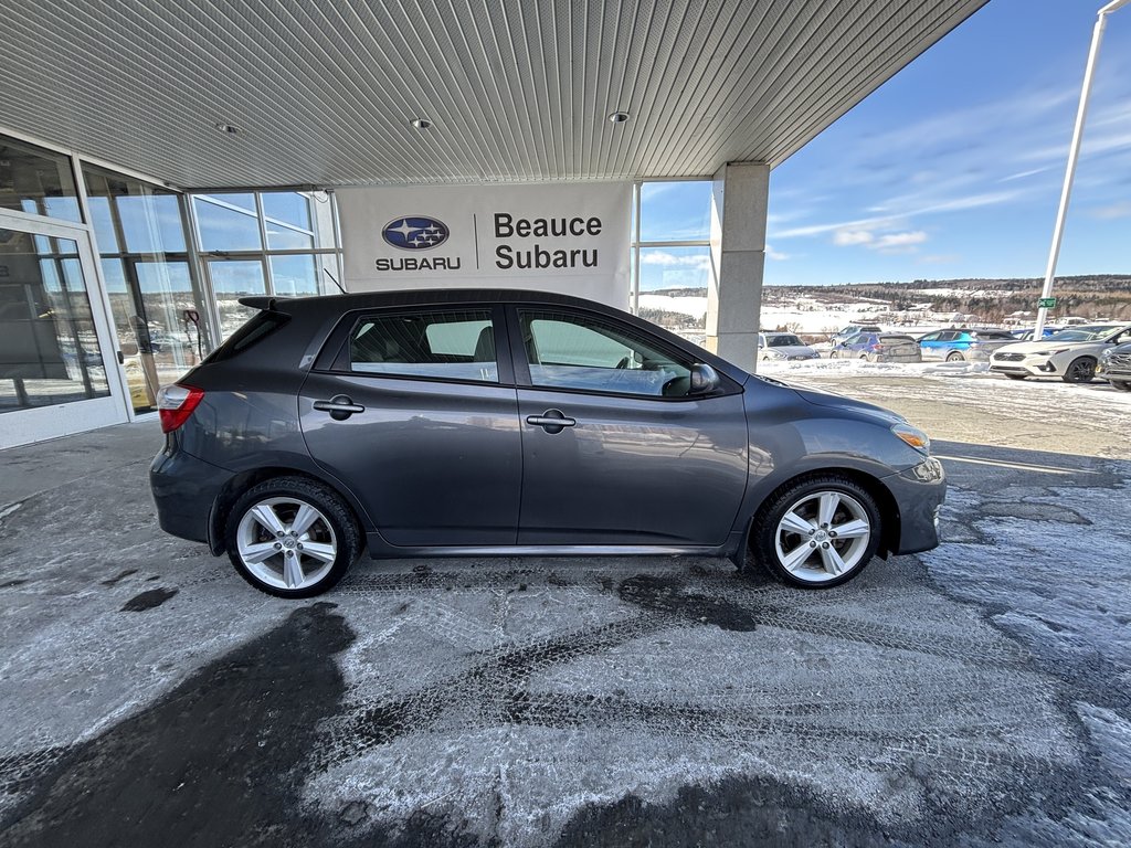 Toyota Matrix 4dr Wgn Auto XR FWD 2010 à Saint-Georges, Québec - 2 - w1024h768px