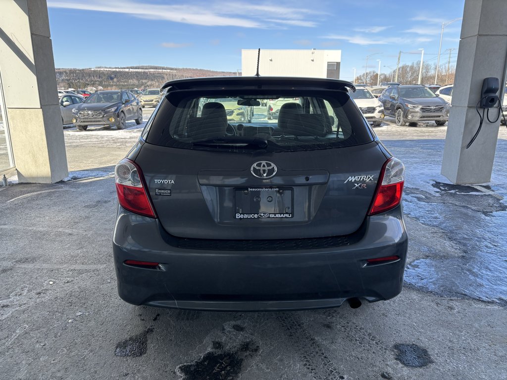 Toyota Matrix 4dr Wgn Auto XR FWD 2010 à Saint-Georges, Québec - 4 - w1024h768px