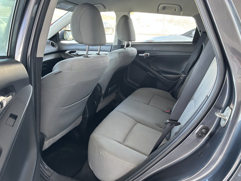 Toyota Matrix 4dr Wgn Auto XR FWD 2010 à Saint-Georges, Québec - 19 - w1024h768px