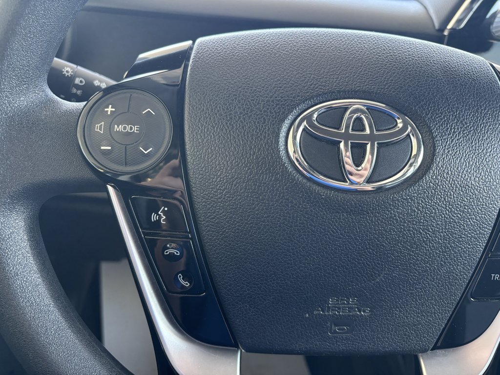 2019 Toyota Prius C Upgrade Auto in Saint-Georges, Quebec - 13 - w1024h768px