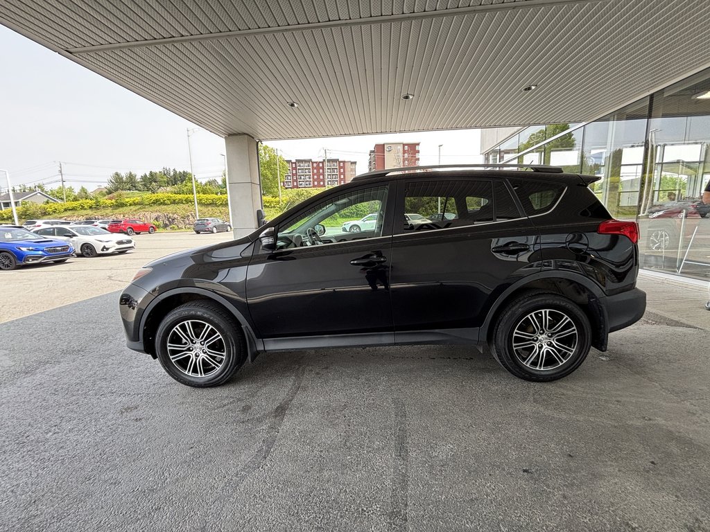 2015 Toyota RAV4 AWD 4dr LE in Saint-Georges, Quebec - 6 - w1024h768px