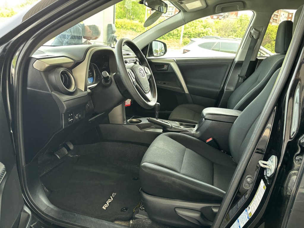2015 Toyota RAV4 AWD 4dr LE in Saint-Georges, Quebec - 11 - w1024h768px