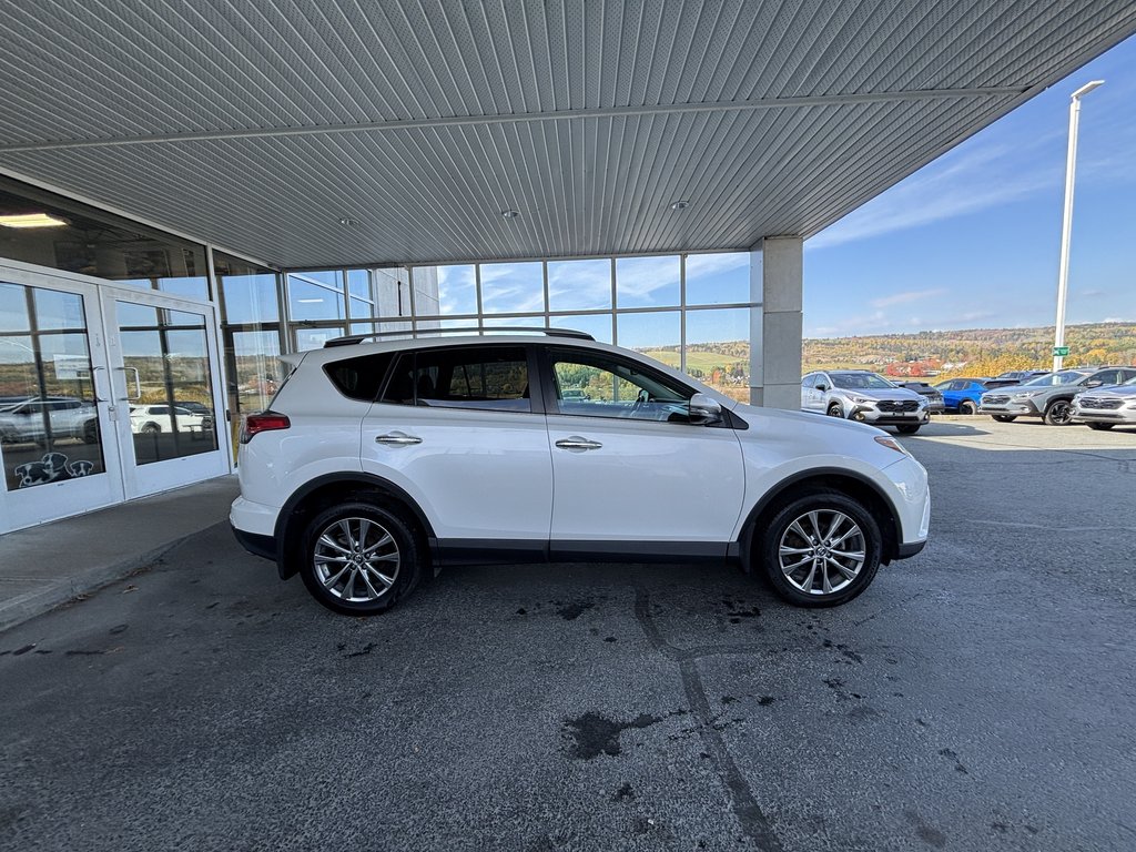 2016 Toyota RAV4 AWD 4dr Limited in Saint-Georges, Quebec - 2 - w1024h768px
