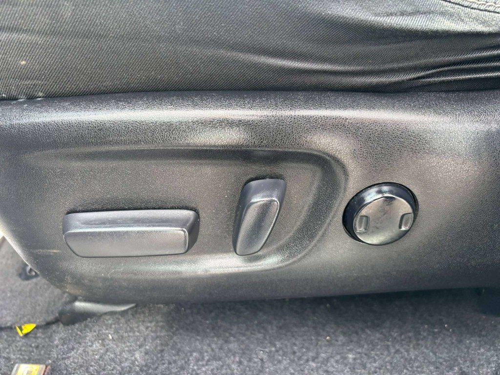 Toyota RAV4 XLE 2017 à Saint-Georges, Québec - 9 - w1024h768px