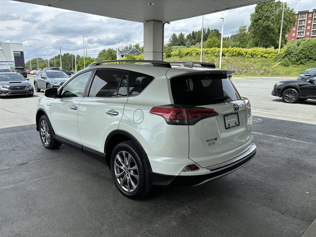 2018 Toyota RAV4 AWD Hybrid Limited in Saint-Georges, Quebec - 5 - w1024h768px