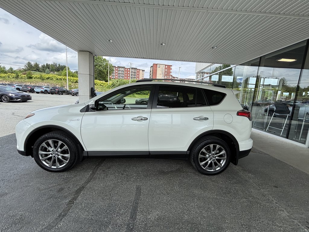 2018 Toyota RAV4 AWD Hybrid Limited in Saint-Georges, Quebec - 6 - w1024h768px