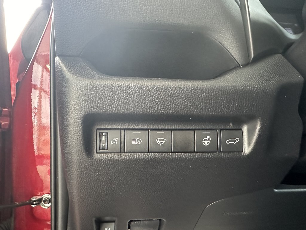 RAV4 AWD Hybrid XLE 2019 à Saint-Georges, Québec - 19 - w1024h768px