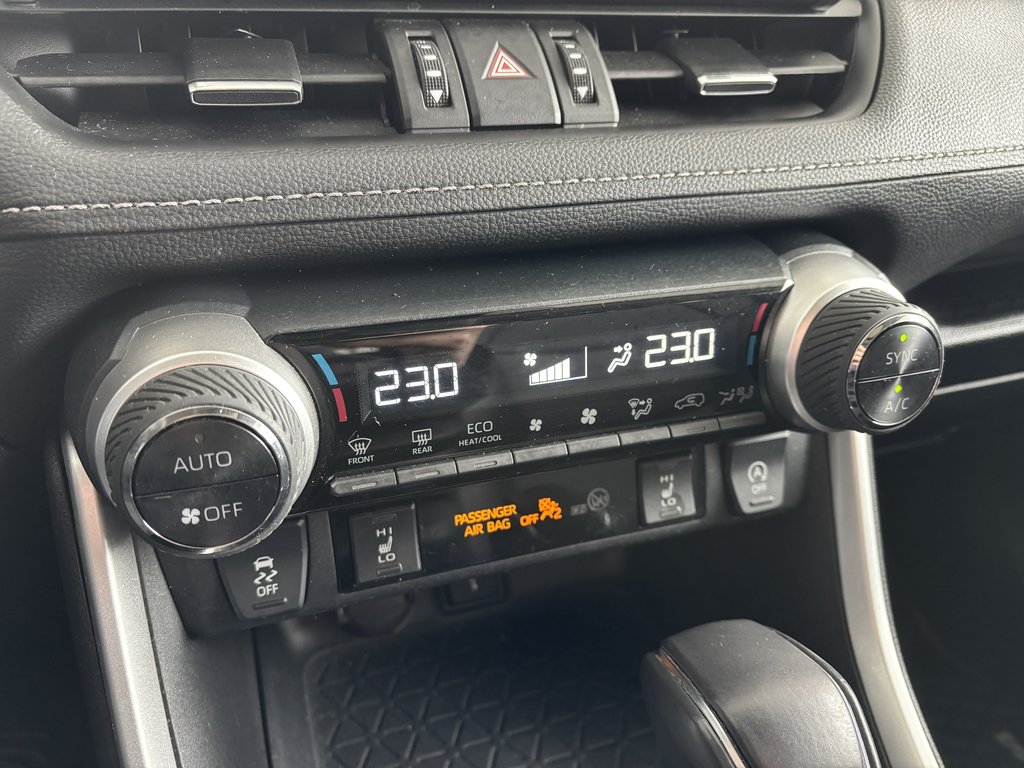 Toyota RAV4 XLE AWD 2022 à Saint-Georges, Québec - 17 - w1024h768px