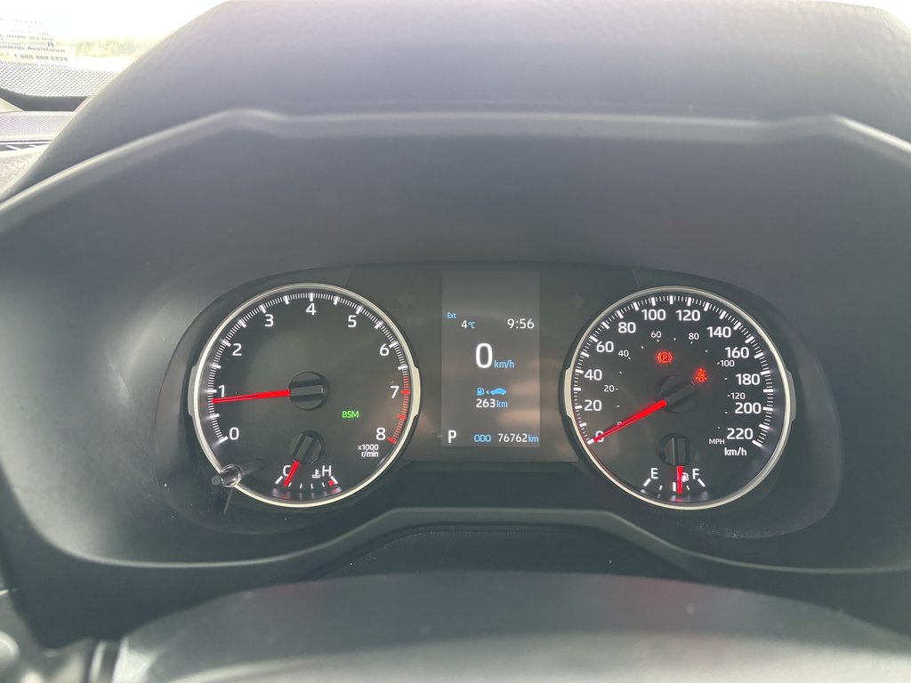 Toyota RAV4 XLE AWD 2022 à Saint-Georges, Québec - 12 - w1024h768px