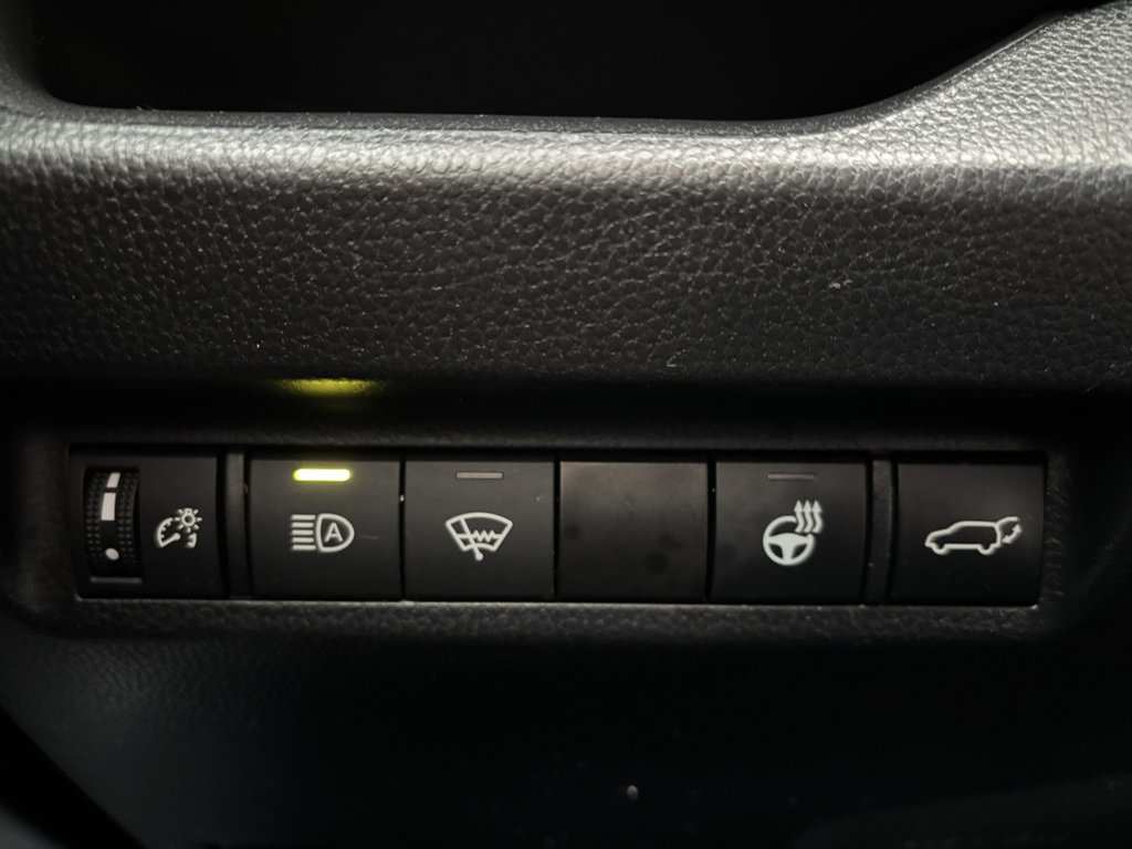 Toyota RAV4 XLE AWD 2022 à Saint-Georges, Québec - 19 - w1024h768px