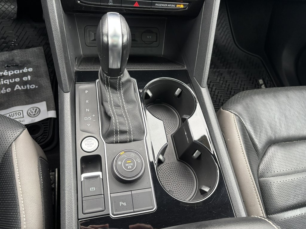 2021 Volkswagen Atlas Cross Sport Highline 2.0 TSI 4MOTION in Saint-Georges, Quebec - 18 - w1024h768px