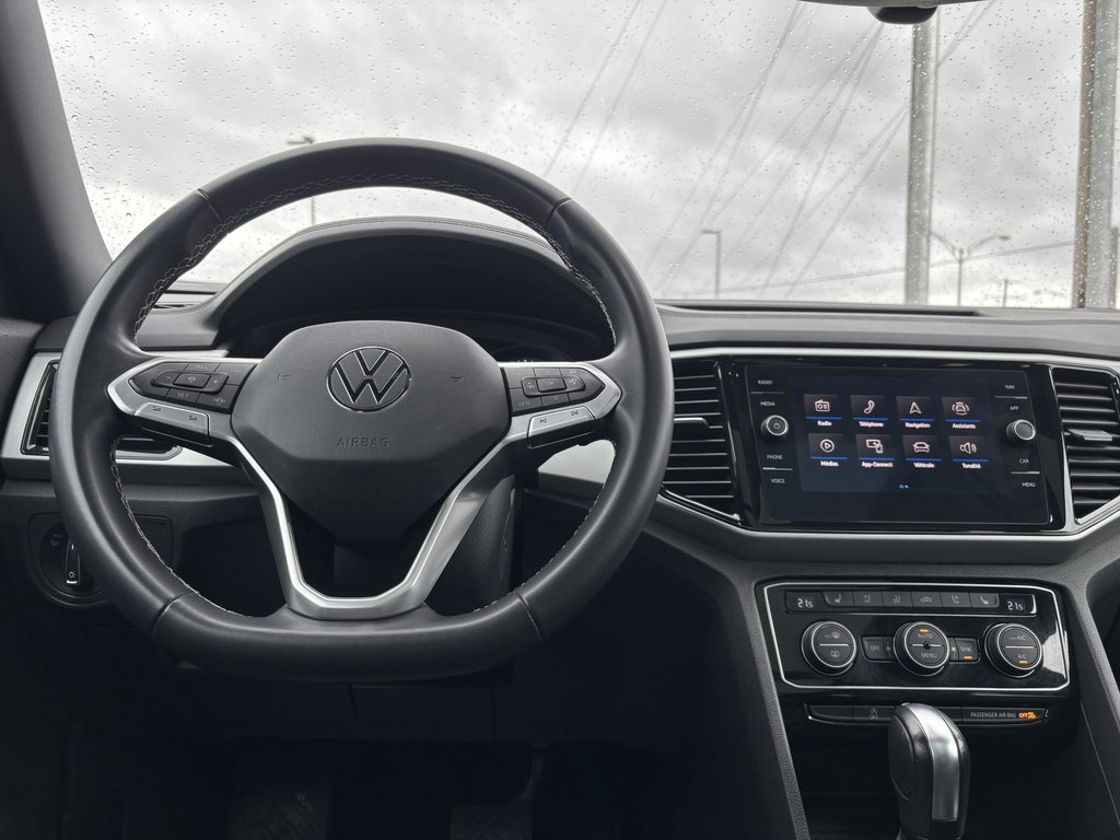 2021 Volkswagen Atlas Cross Sport Highline 2.0 TSI 4MOTION in Saint-Georges, Quebec - 12 - w1024h768px