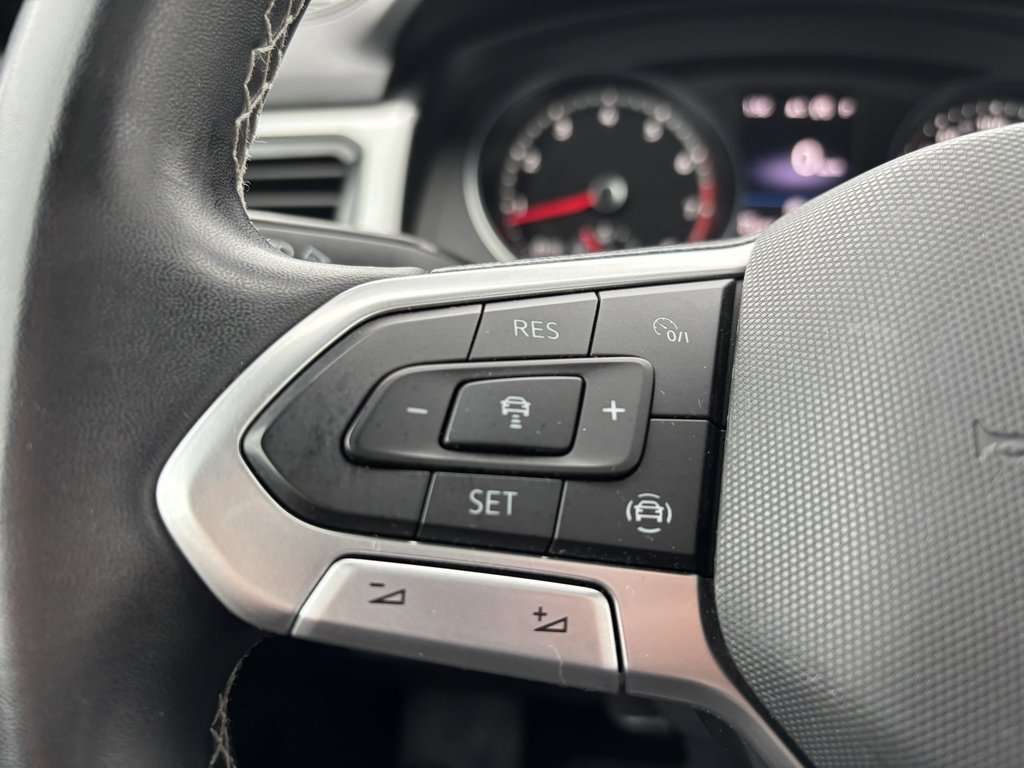 2021 Volkswagen Atlas Cross Sport Highline 2.0 TSI 4MOTION in Saint-Georges, Quebec - 14 - w1024h768px
