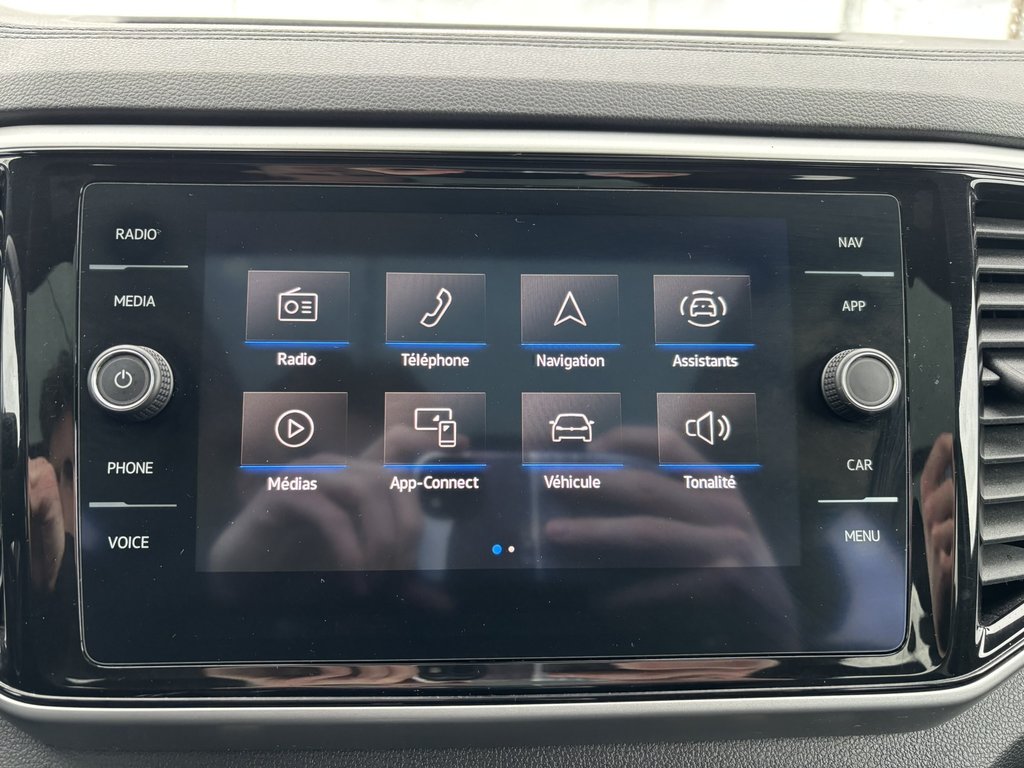 2021 Volkswagen Atlas Cross Sport Highline 2.0 TSI 4MOTION in Saint-Georges, Quebec - 16 - w1024h768px
