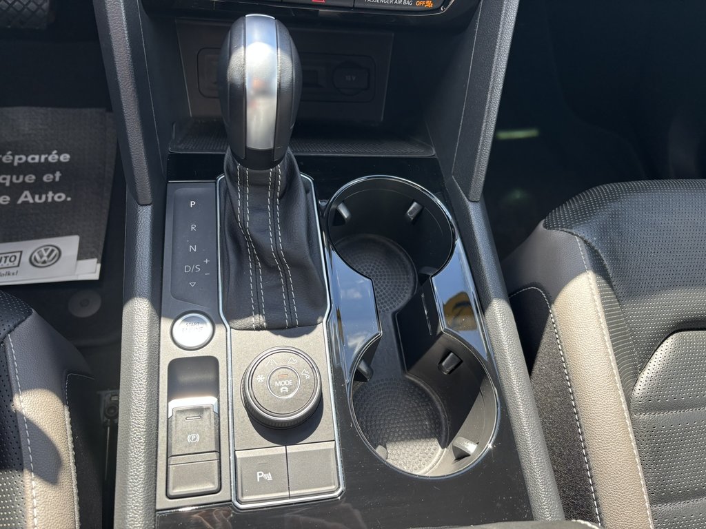 Volkswagen Atlas Cross Sport Highline 3.6 FSI 4MOTION 2022 à Saint-Georges, Québec - 19 - w1024h768px