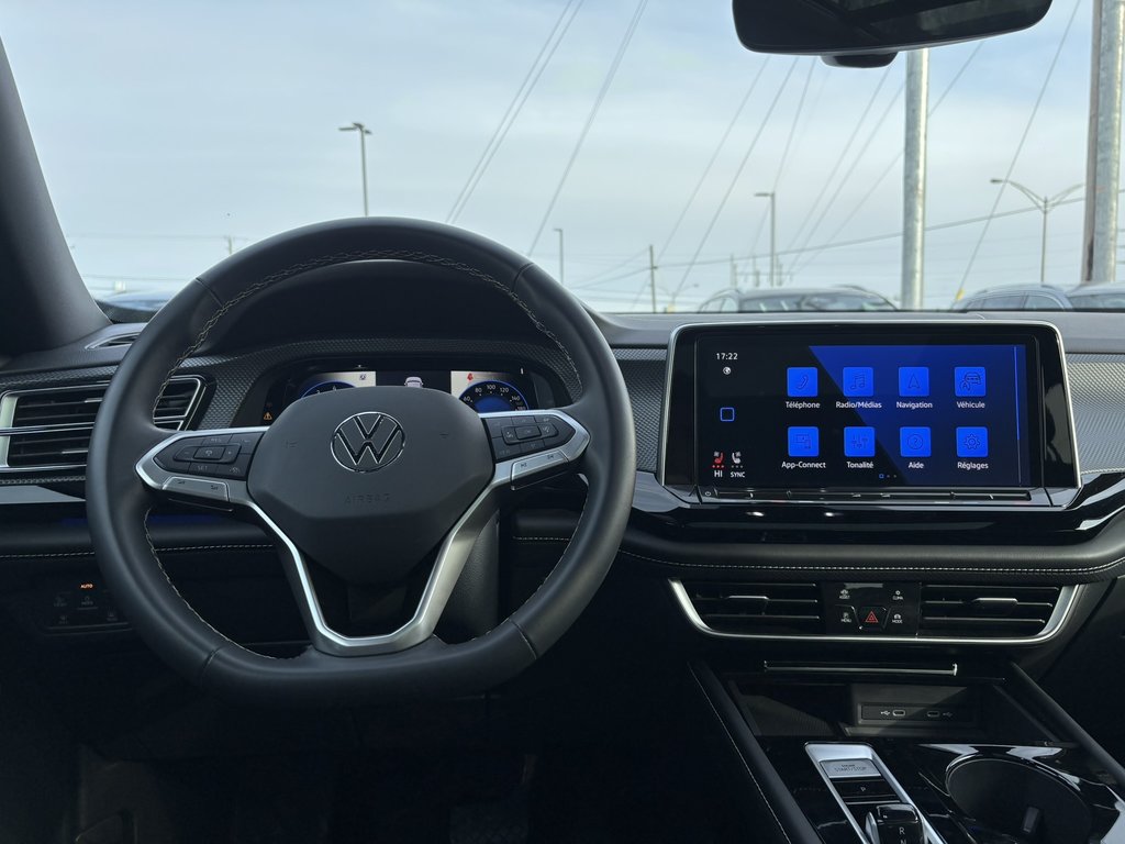 2024 Volkswagen Atlas Cross Sport Highline 2.0 TSI 4MOTION in Saint-Georges, Quebec - 13 - w1024h768px