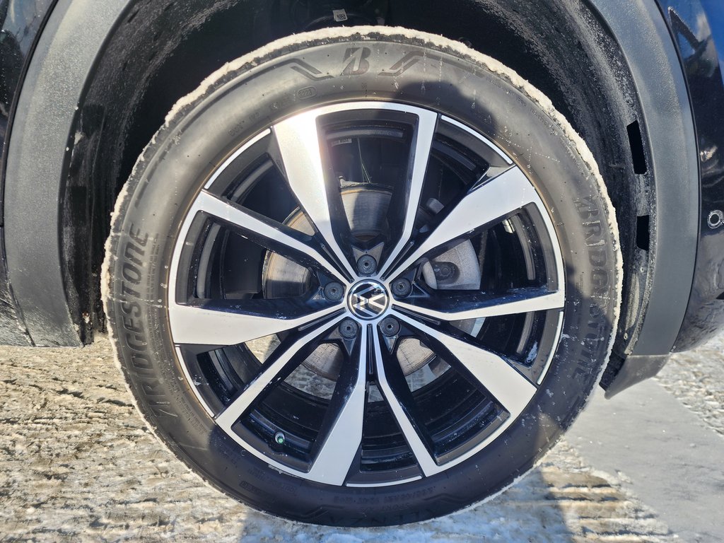 Volkswagen Atlas Cross Sport Execline 2.0 TSI 4MOTION 2024 à Saint-Georges, Québec - 8 - w1024h768px