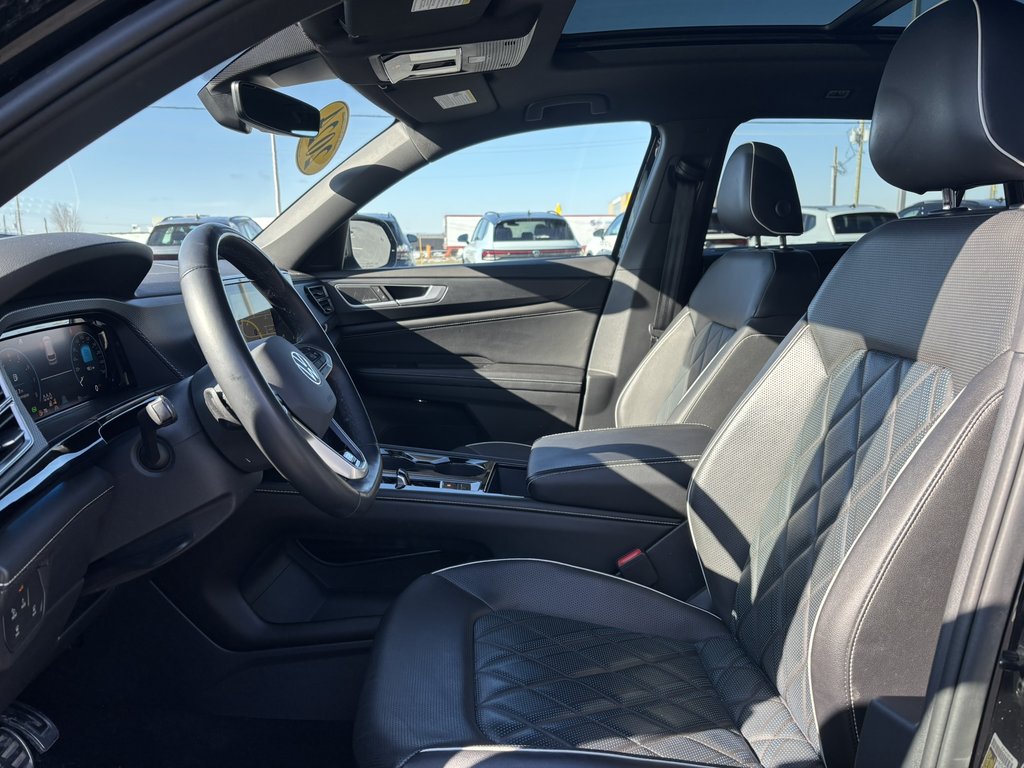 Volkswagen Atlas Cross Sport Execline 2.0 TSI 4MOTION 2024 à Saint-Georges, Québec - 10 - w1024h768px