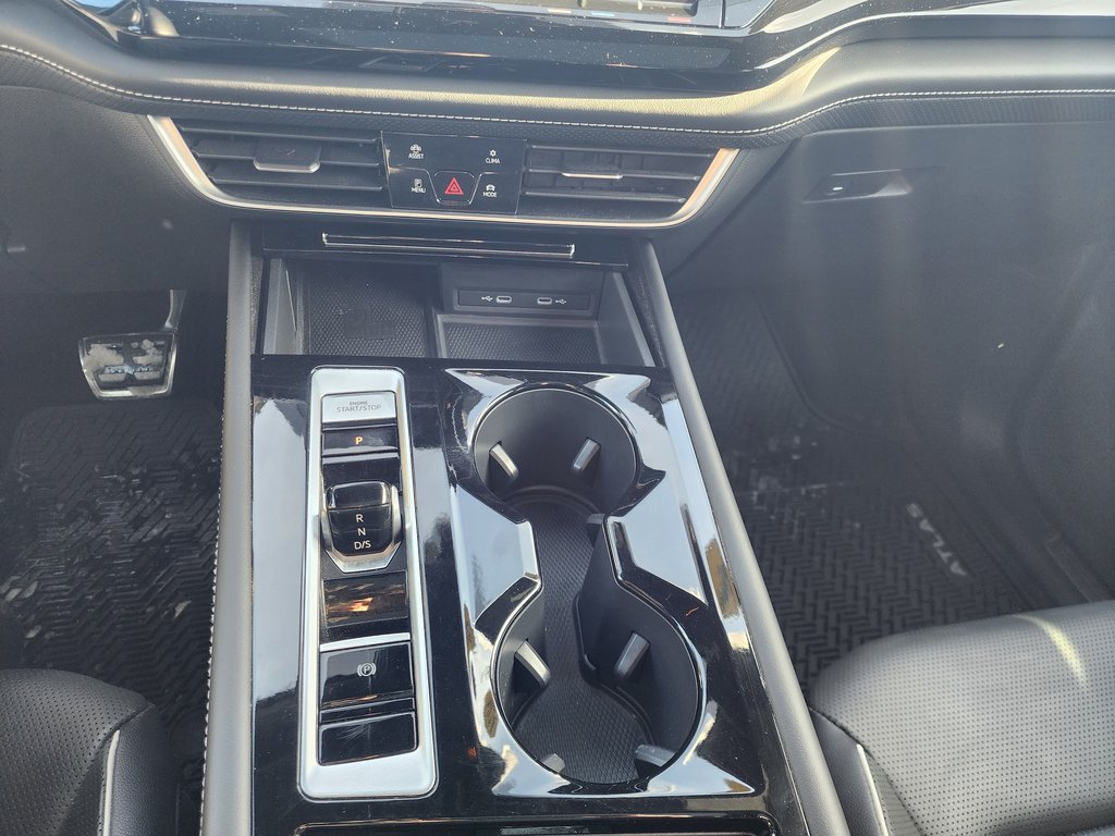 Volkswagen Atlas Cross Sport Execline 2.0 TSI 4MOTION 2024 à Saint-Georges, Québec - 19 - w1024h768px