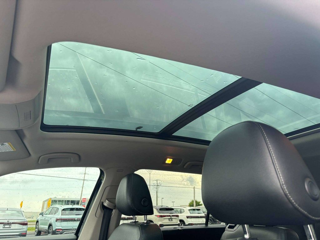 Volkswagen Atlas Execline 2019 à Saint-Georges, Québec - 12 - w1024h768px