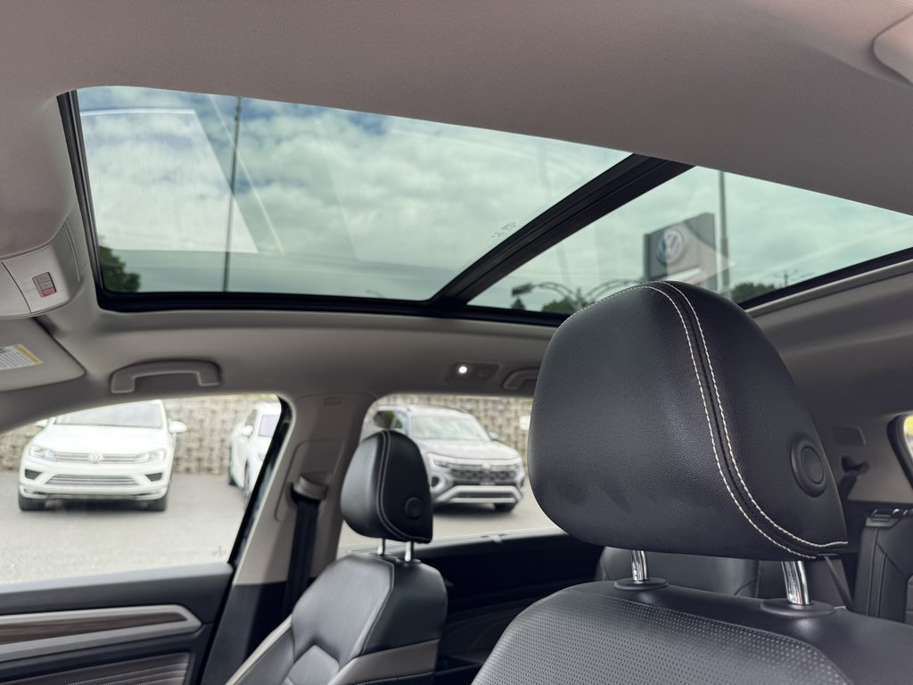 2022 Volkswagen Atlas Highline 3.6 FSI 4MOTION in Saint-Georges, Quebec - 11 - w1024h768px