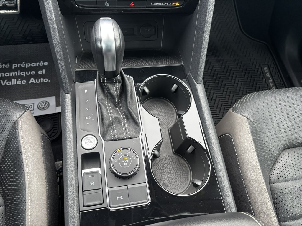 Volkswagen Atlas Highline 3.6 FSI 4MOTION 2022 à Saint-Georges, Québec - 22 - w1024h768px