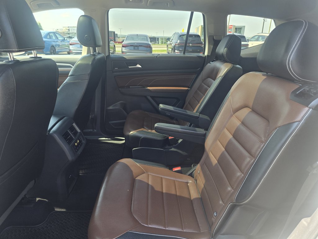 Volkswagen Atlas Execline 3.6 FSI 4MOTION 2023 à Saint-Georges, Québec - 11 - w1024h768px