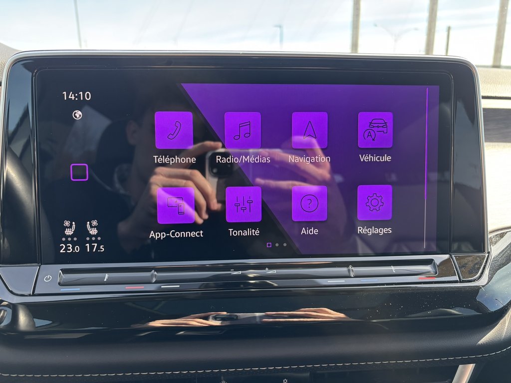 Volkswagen Atlas Execline 2.0 TSI 4MOTION 2024 à Saint-Georges, Québec - 17 - w1024h768px