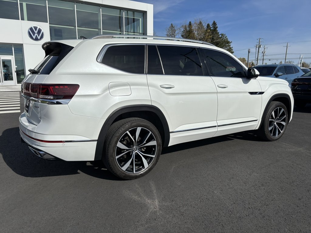 Volkswagen Atlas Execline 2.0 TSI 4MOTION 2024 à Saint-Georges, Québec - 8 - w1024h768px
