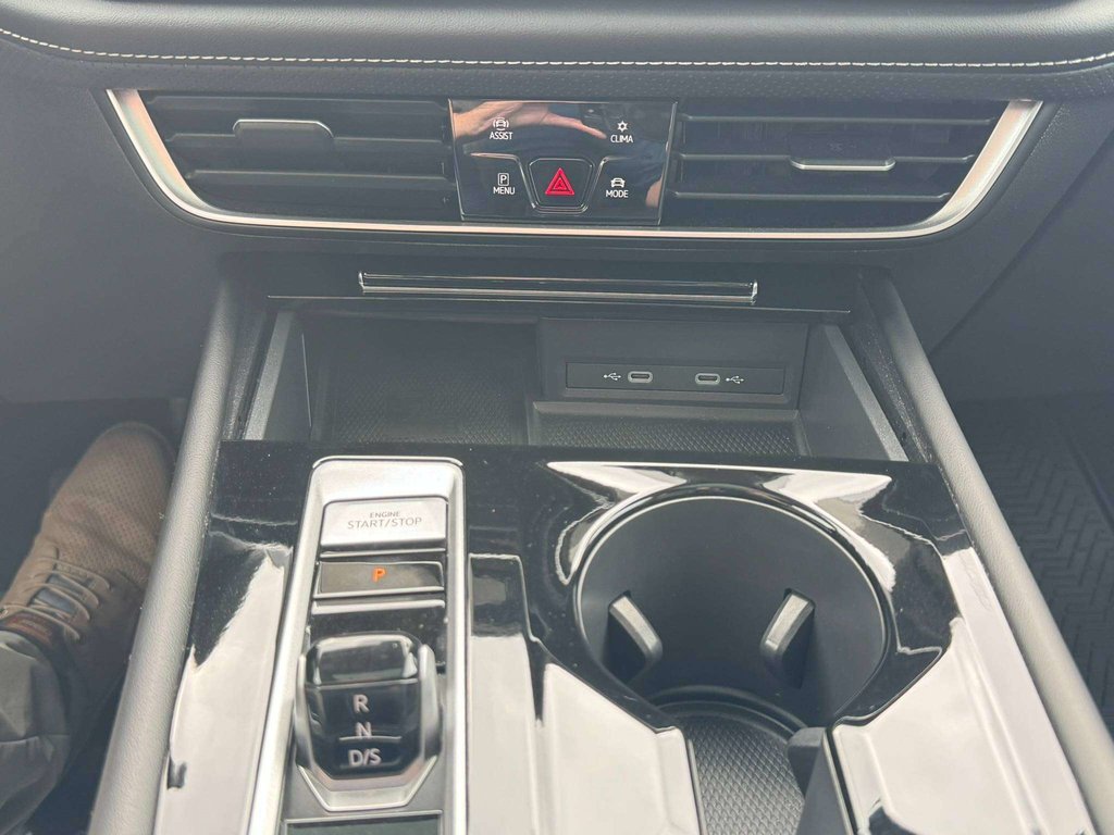 2024 Volkswagen Atlas Highline in Saint-Georges, Quebec - 18 - w1024h768px