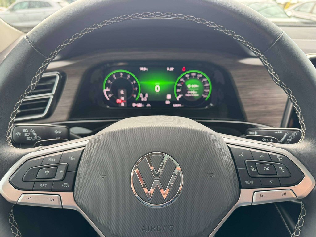 2024 Volkswagen Atlas Highline in Saint-Georges, Quebec - 13 - w1024h768px