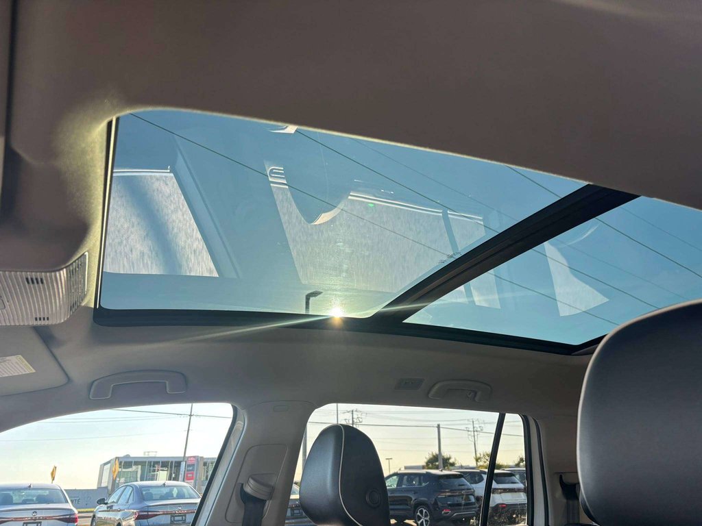 2024 Volkswagen Atlas Execline in Saint-Georges, Quebec - 12 - w1024h768px
