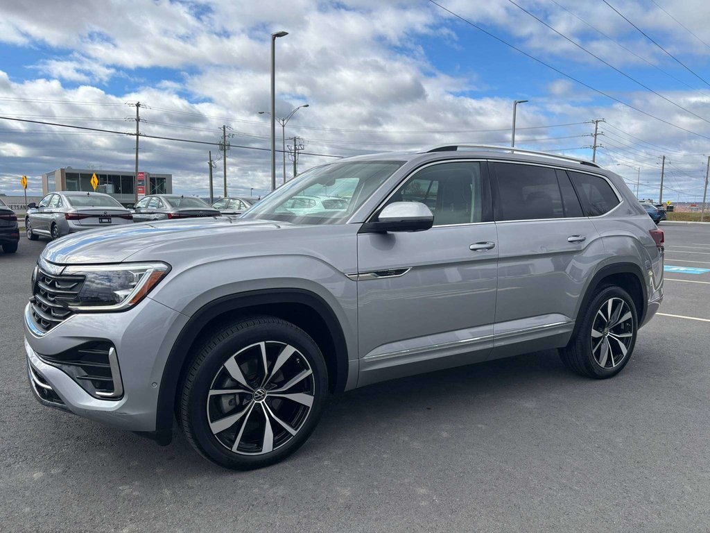 Volkswagen Atlas Execline 2024 à Saint-Georges, Québec - 4 - w1024h768px
