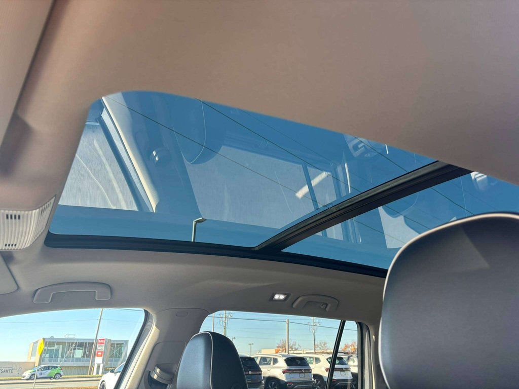 2024 Volkswagen Atlas Execline in Saint-Georges, Quebec - 13 - w1024h768px