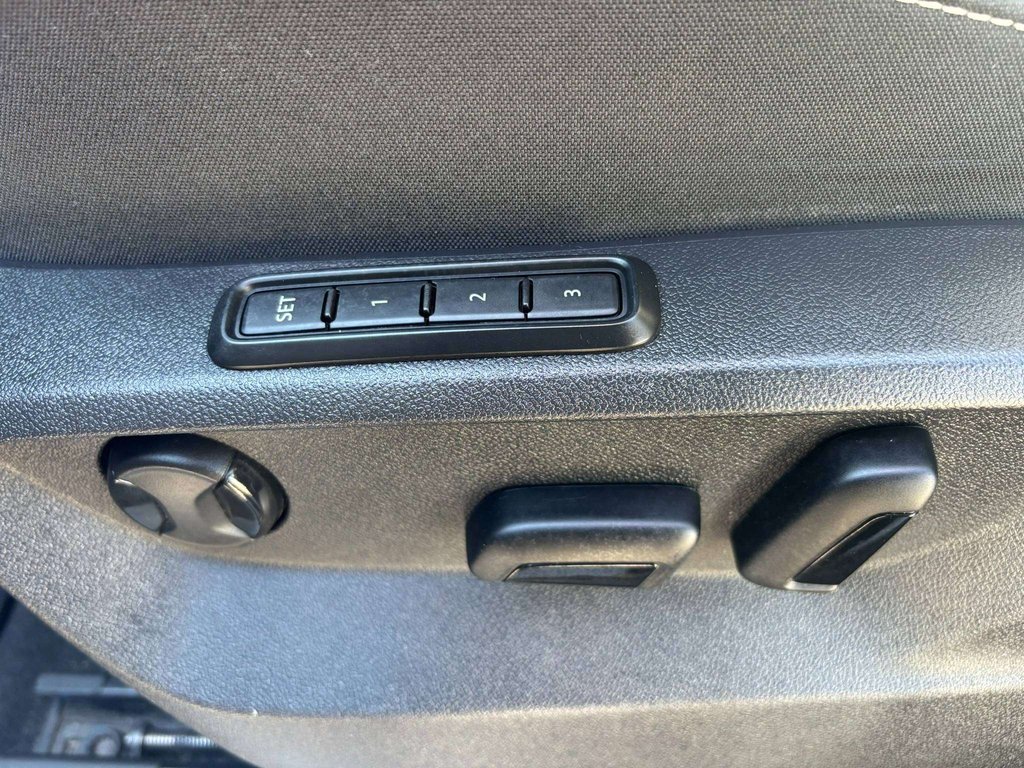 2024 Volkswagen Atlas Execline in Saint-Georges, Quebec - 12 - w1024h768px