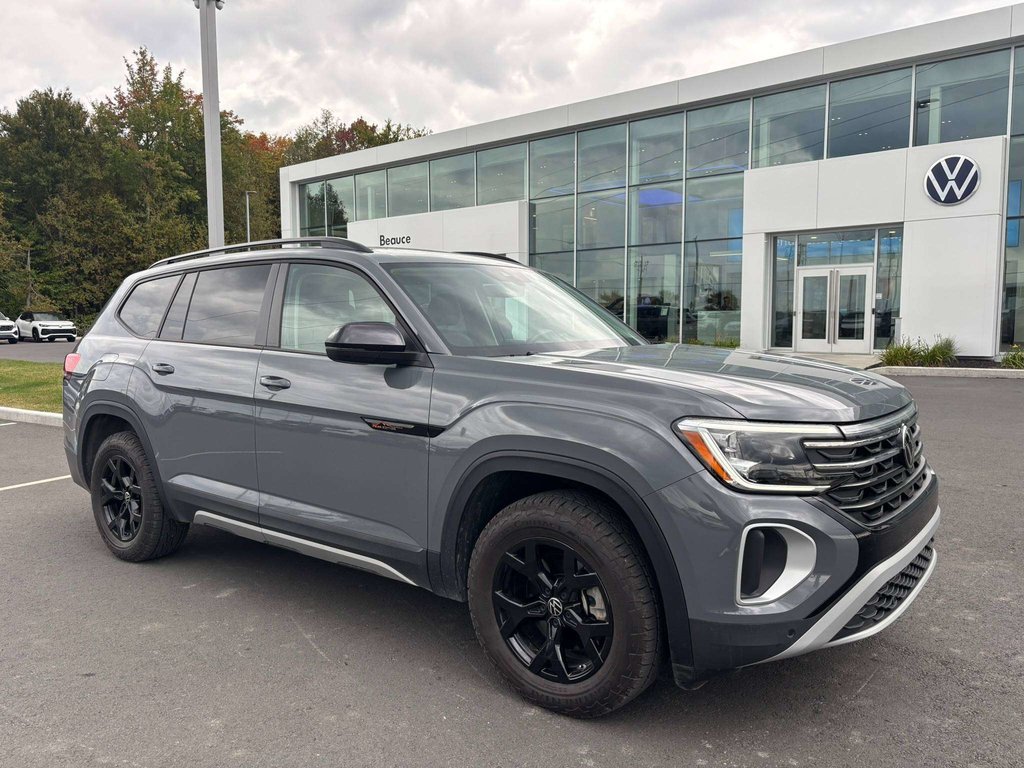 2025 Volkswagen Atlas Peak Edition+Toit Panoramique in Saint-Georges, Quebec - 1 - w1024h768px