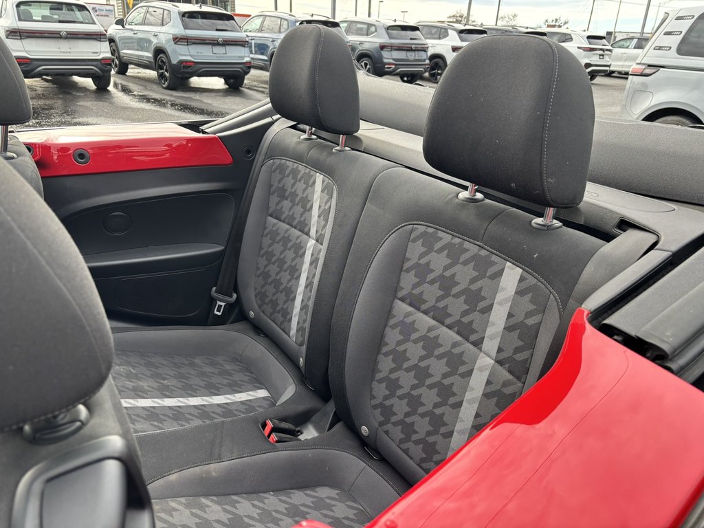 2018 Volkswagen Beetle Convertible Trendline Auto in Saint-Georges, Quebec - 11 - w1024h768px
