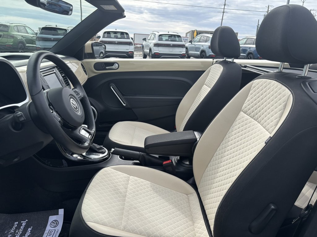 Volkswagen Beetle Convertible Wolfsburg Edition Auto 2019 à Saint-Georges, Québec - 14 - w1024h768px