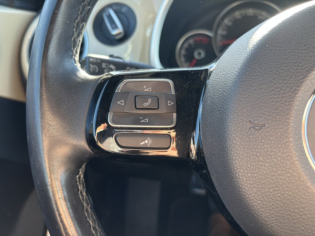 Volkswagen Beetle Convertible Wolfsburg Edition Auto 2019 à Saint-Georges, Québec - 10 - w1024h768px