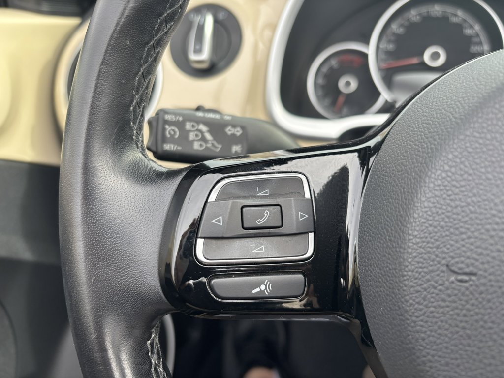 Volkswagen Beetle Convertible Wolfsburg Edition Auto 2019 à Saint-Georges, Québec - 17 - w1024h768px