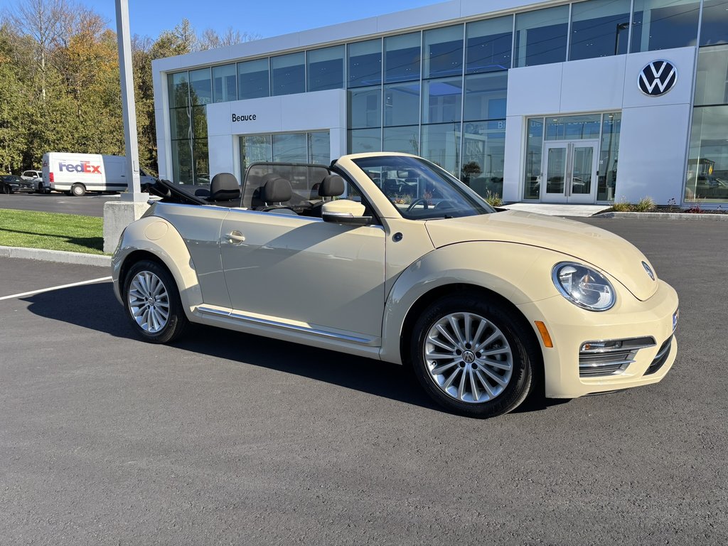 Volkswagen Beetle Convertible Wolfsburg Edition Auto 2019 à Saint-Georges, Québec - 6 - w1024h768px