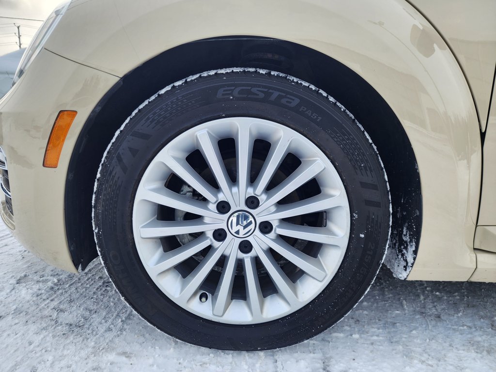 Volkswagen Beetle Convertible Wolfsburg Edition Auto 2019 à Saint-Georges, Québec - 14 - w1024h768px