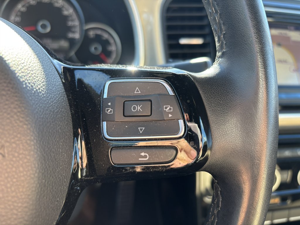 Volkswagen Beetle Convertible Wolfsburg Edition Auto 2019 à Saint-Georges, Québec - 11 - w1024h768px