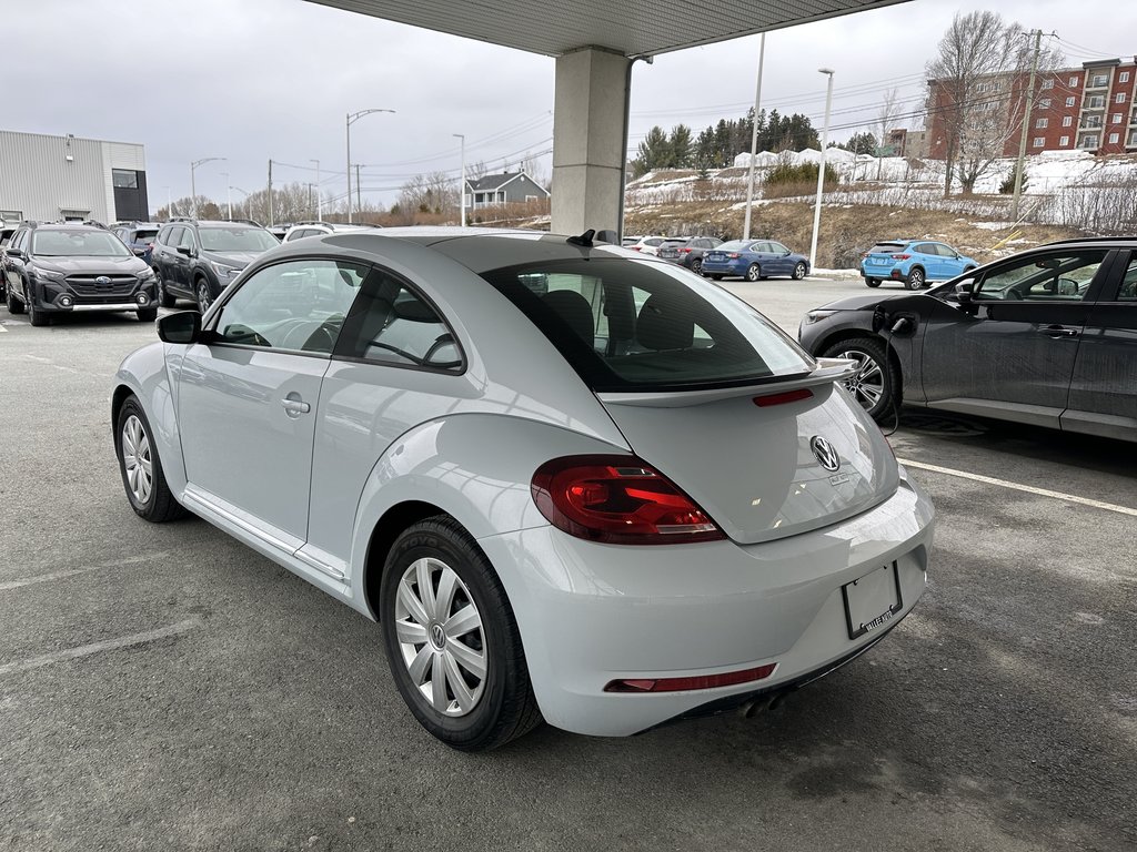 2018  Beetle Trendline Auto in Saint-Georges, Quebec - 5 - w1024h768px