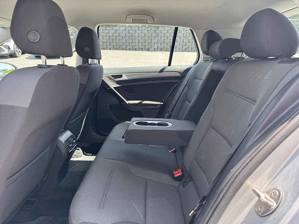 Volkswagen E-Golf Comfortline 4-Door 2020 à Saint-Georges, Québec - 8 - w1024h768px