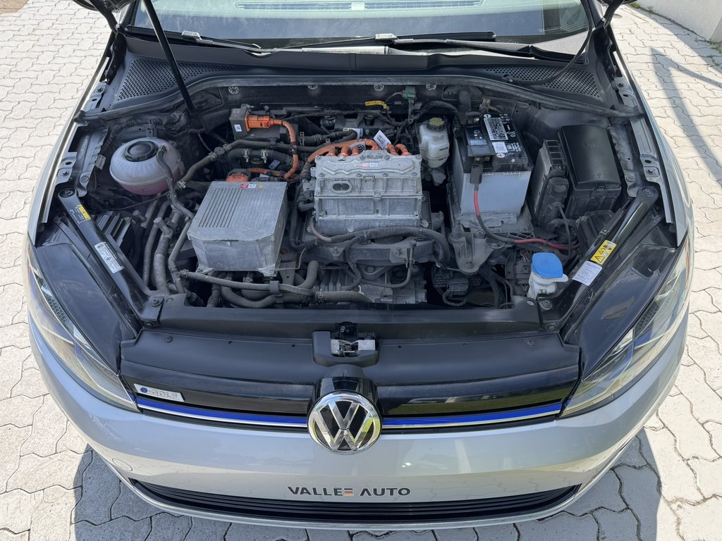 Volkswagen E-Golf Comfortline 4-Door 2020 à Saint-Georges, Québec - 19 - w1024h768px